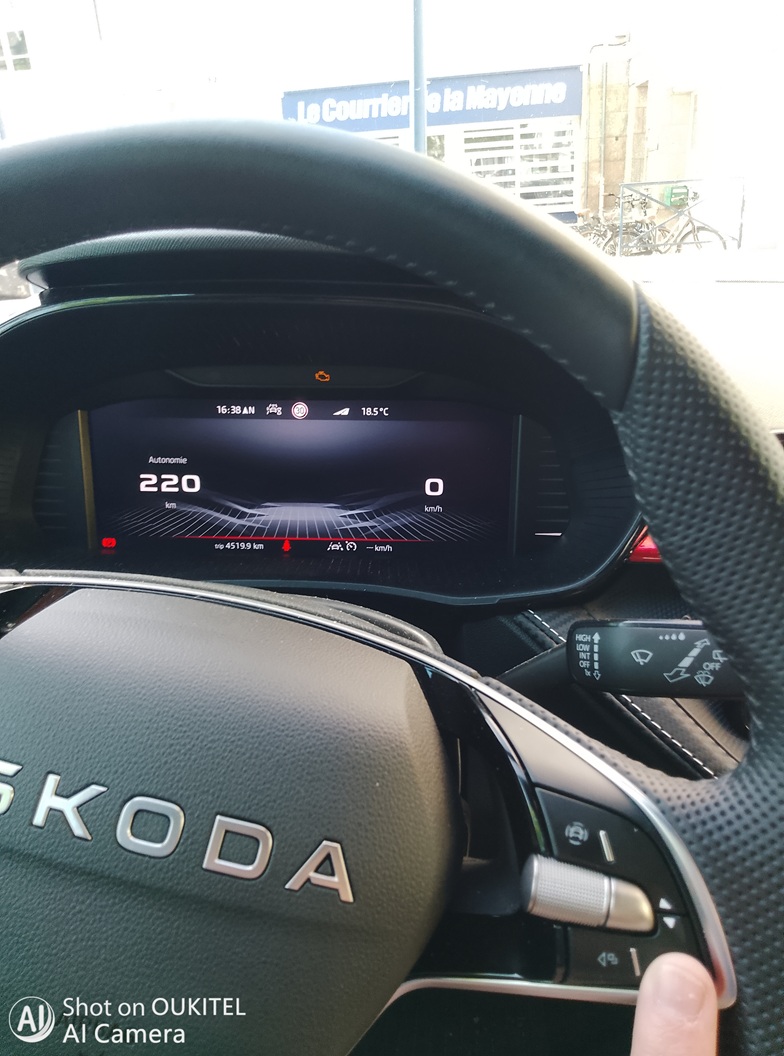 Commande de défilement menu d'affichage tableau de bord 3